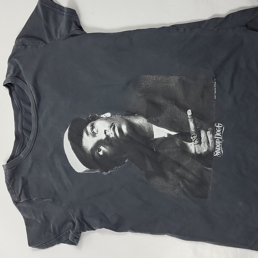 Snoop Dogg 2017 Graphic Tee Size Medium
